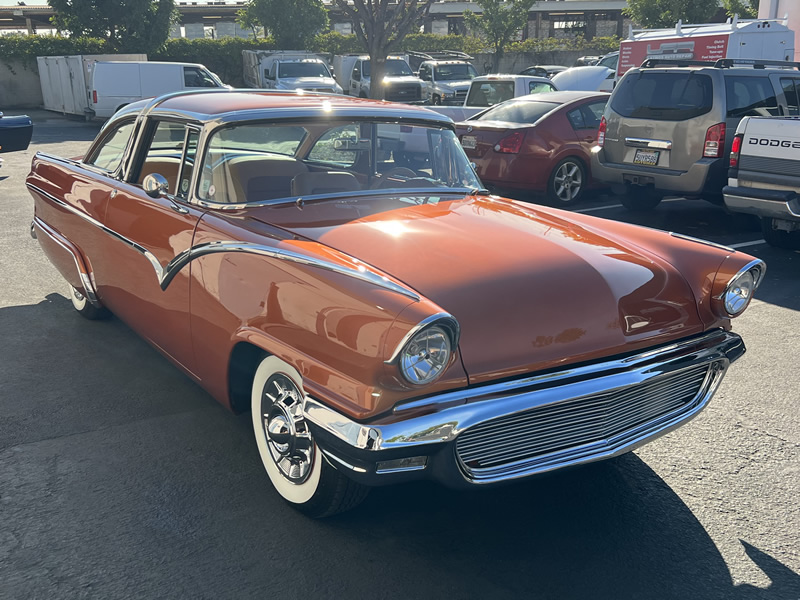 1955 Ford Fairlane Crown Victoria Custom (Final 2022-12-21: Right Front Angle)