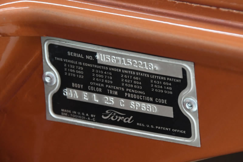 1955 Ford Fairlane Crown Victoria Custom (VIN)